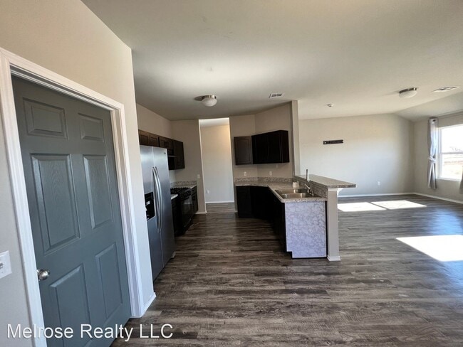 Building Photo - 3 br, 2 bath House - 9424 NW 122nd Terrace