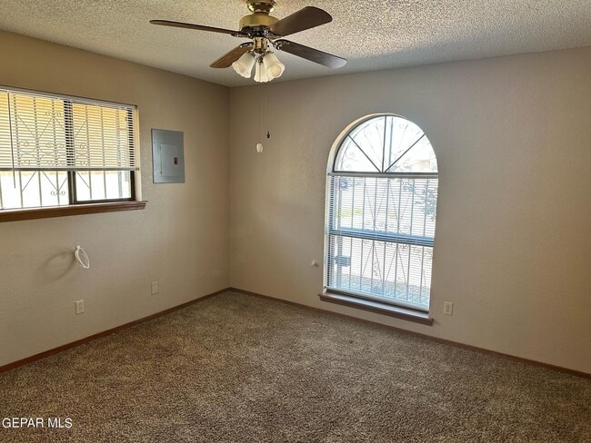 Building Photo - 4536 Maj Sprague Ave