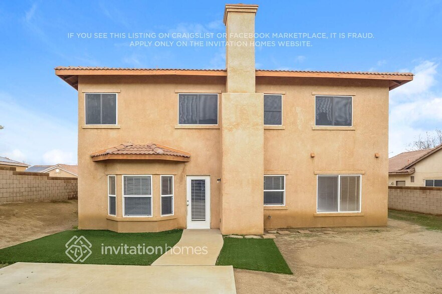 Building Photo - 4208 Sungate Dr