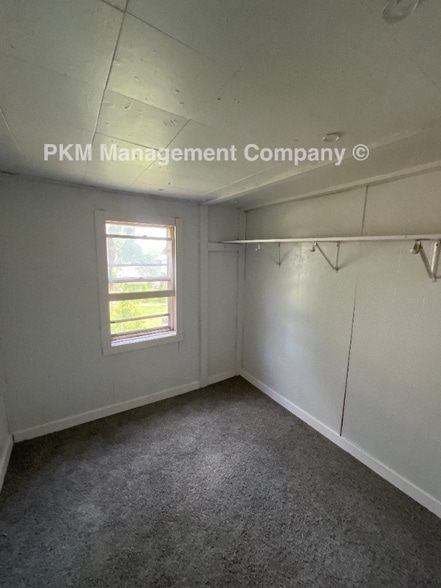 Building Photo - 507 Fir St
