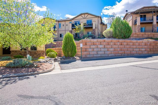 Building Photo - 358 Cliff View Dr