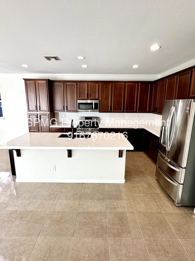 Building Photo - 1528 Morning Glory Ln