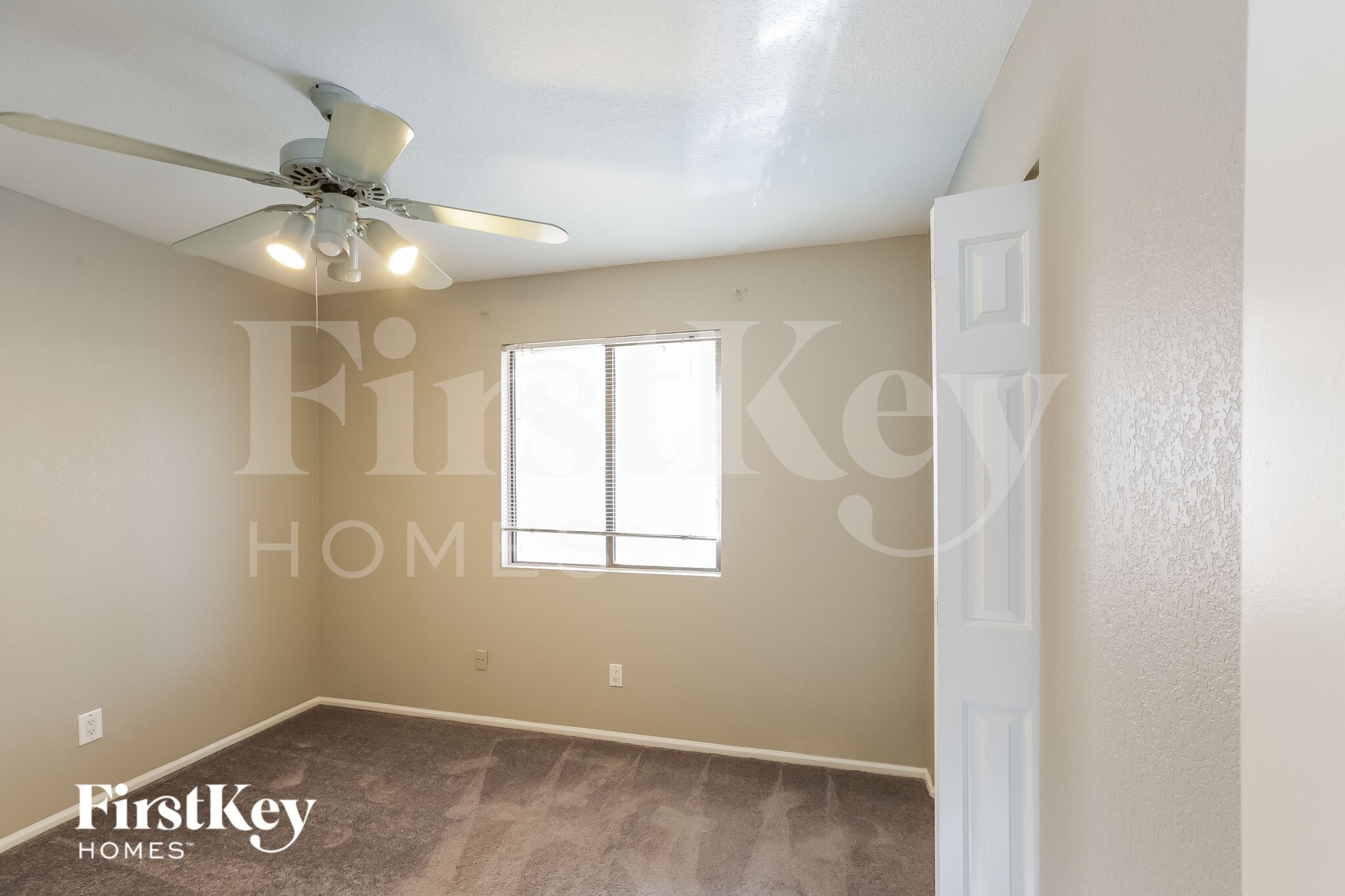 Building Photo - 2994 N Benson Ln