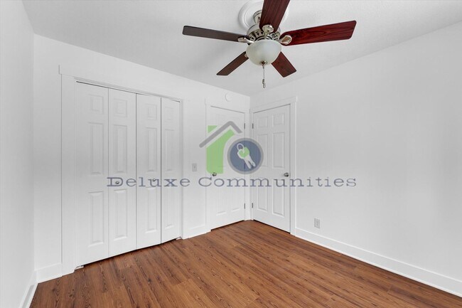 Building Photo - 3 Bedroom 1 Bathroom Apartment in ALTO!!