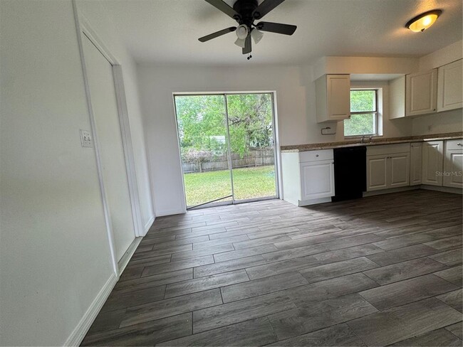 Building Photo - 5738 Cardinal Guard Ave