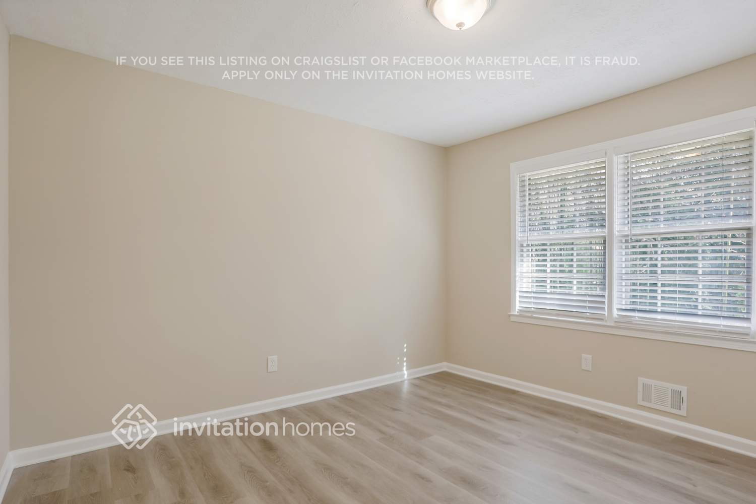 Building Photo - 2290 Emerald Springs Dr