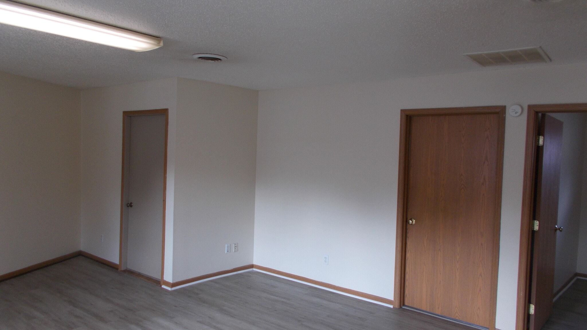 Building Photo - 1279 Saginaw Rd