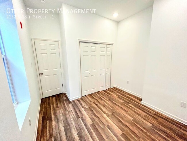 Building Photo - Recently Updated 2BR/2BA near Temple (HCV)