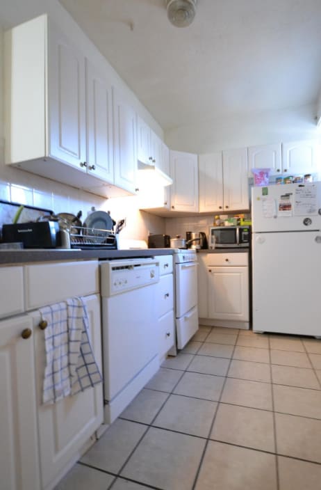 Building Photo - 316 Saint Paul St