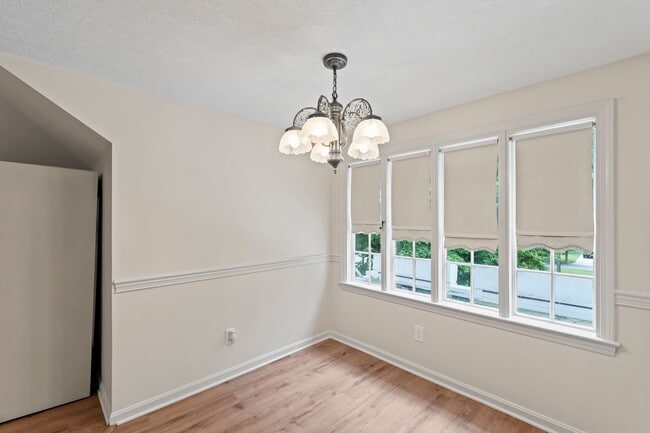 Building Photo - 4206 Southern Pkwy