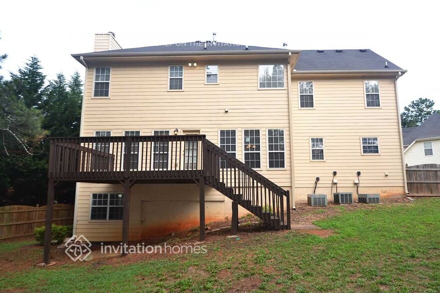 Building Photo - 212 Cheshire Ct