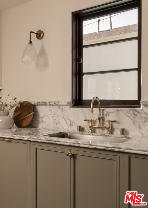 Building Photo - 1641 N Ogden Dr