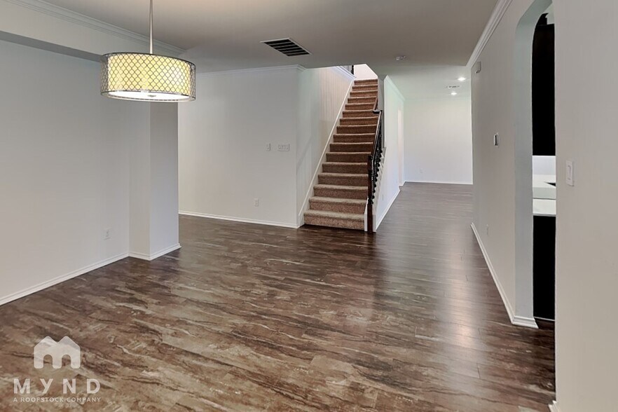 Building Photo - 1125 Sampley Ln
