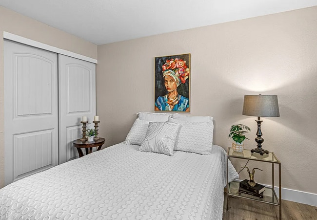 Building Photo - 2725 Randolph St