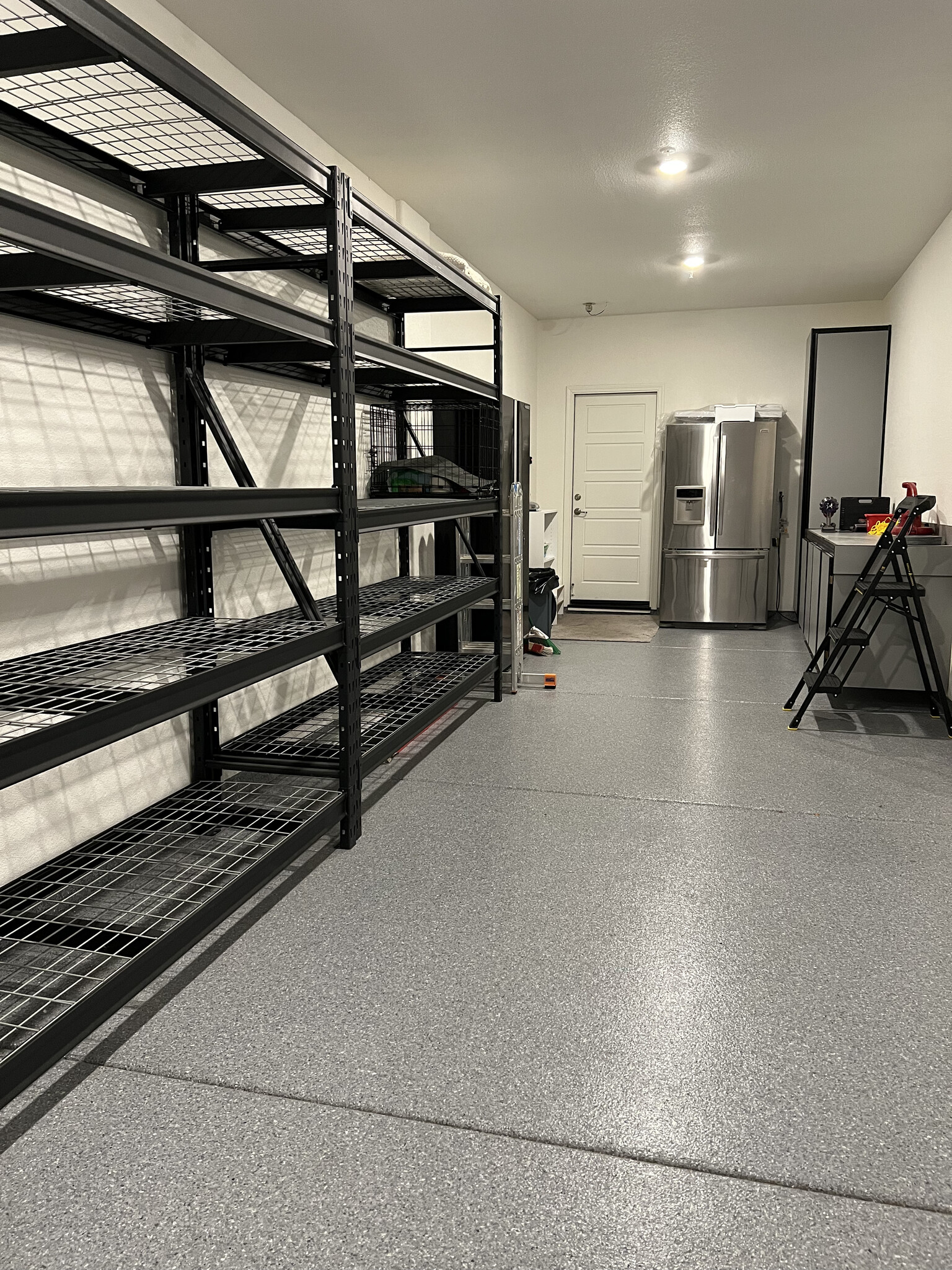 2 car garage w/ tandem, epoxy floorcustom cabinets for storage & workbench - 5919 Lakestone Dr