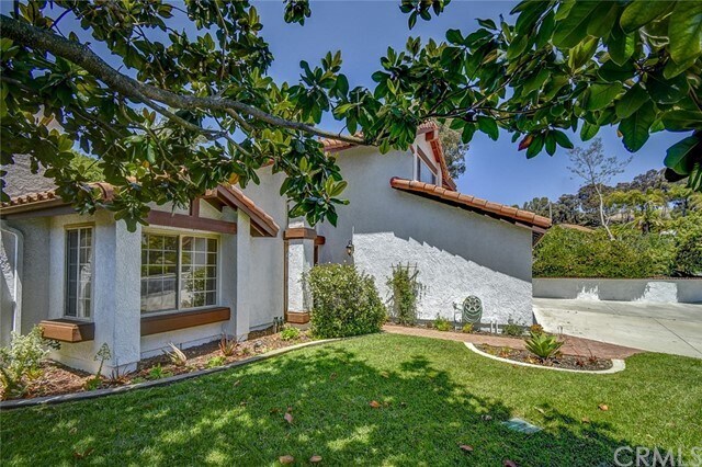 Building Photo - 1302 Cadena