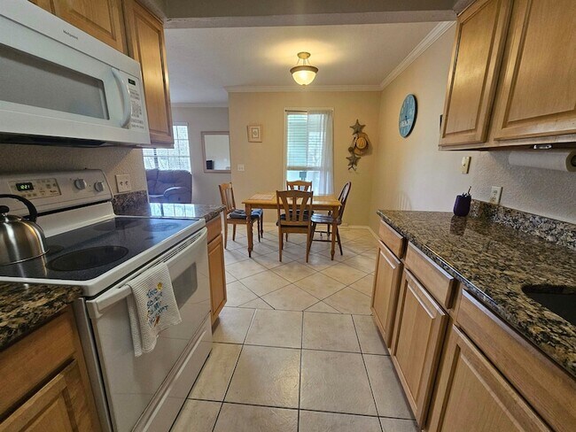Building Photo - 47 Brigantine Ct