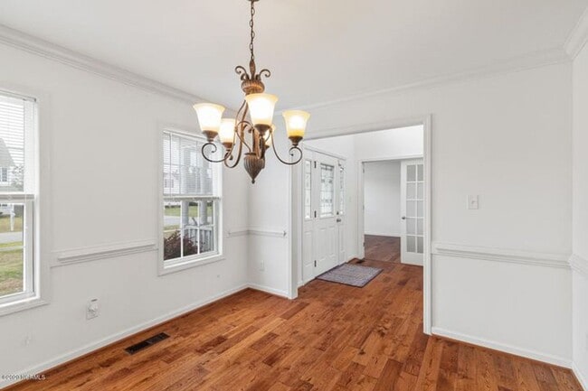 Building Photo - 147 Harvest Moon Dr