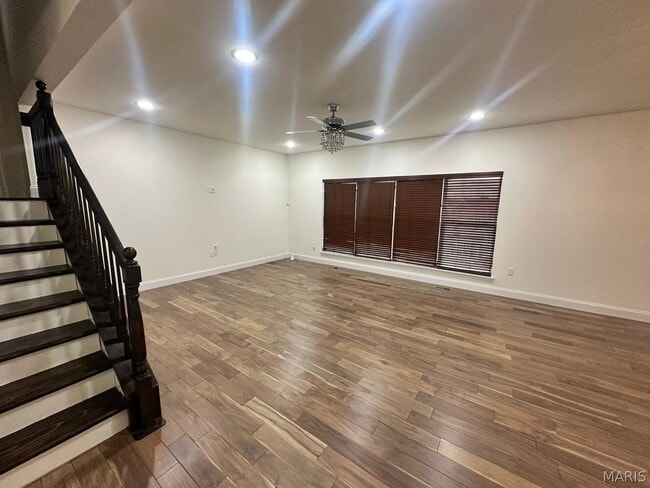 Building Photo - 330 Wilhelmine Ct