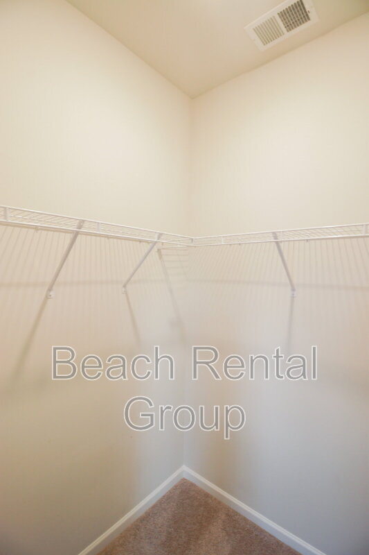 Building Photo - 1454 Bellaria Wy