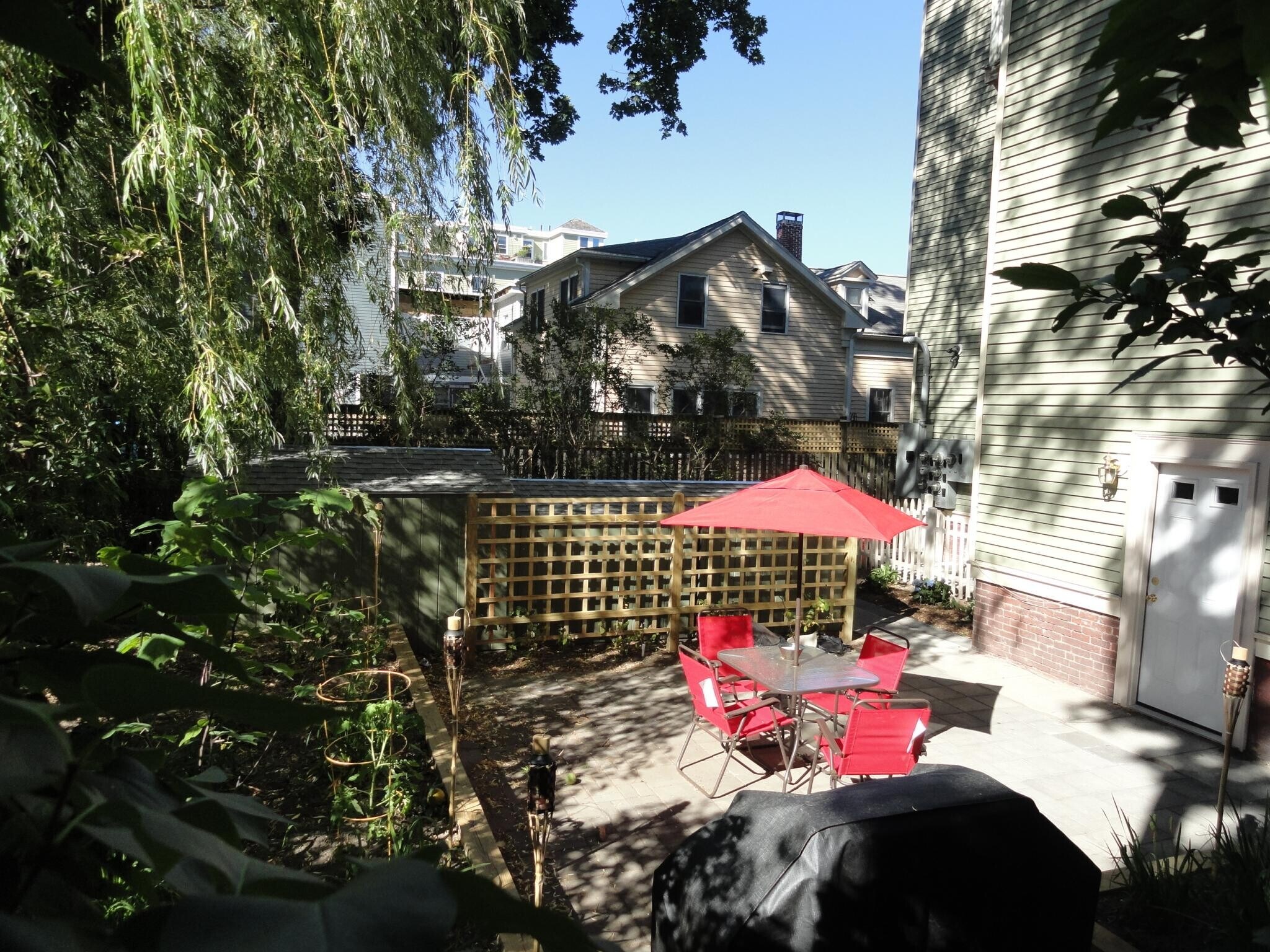 Building Photo - 240 Norfolk St