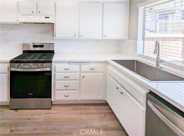 Building Photo - 1563 Avenida Selva
