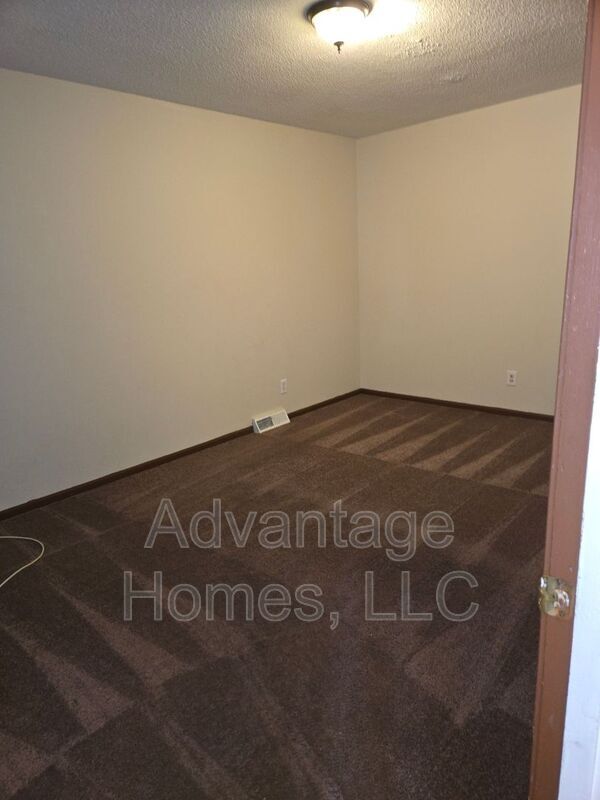 Building Photo - 3212 N 68th St