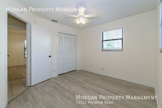 Building Photo - 13101 Premium Rd