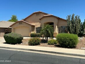 Building Photo - 2092 E Smoke Tree Rd