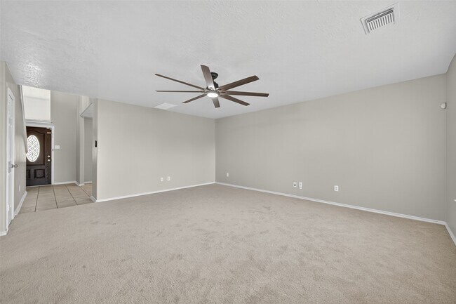 Building Photo - 5454 Cilantro Ln