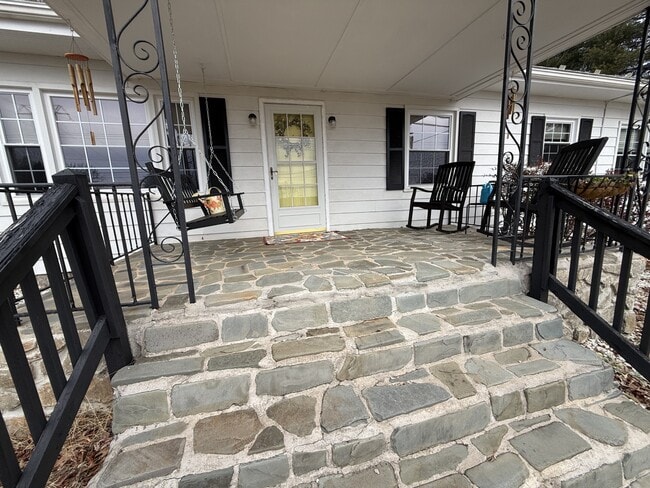 Building Photo - 12477 N Old Moneta Rd