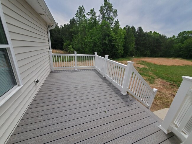 Building Photo - 235 J Brown Rd