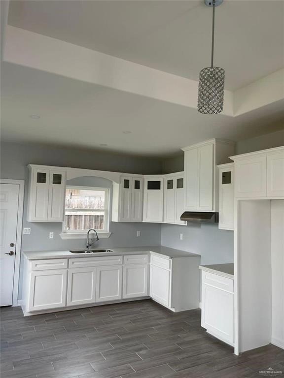 Building Photo - 11 Angus St