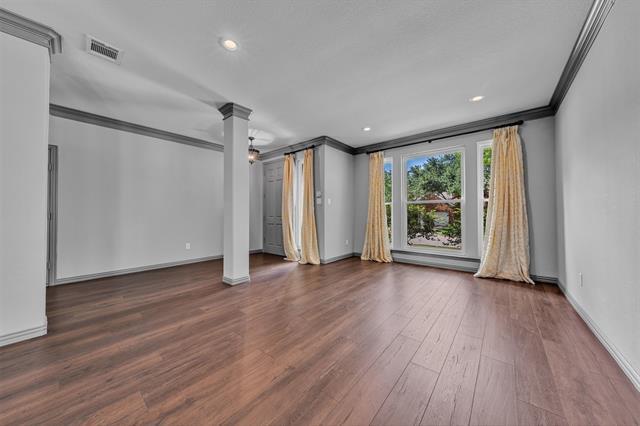 Building Photo - 2417 Bonham Tr