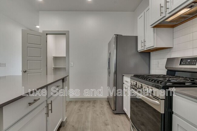 Building Photo - 7907 NW 135th Terrace