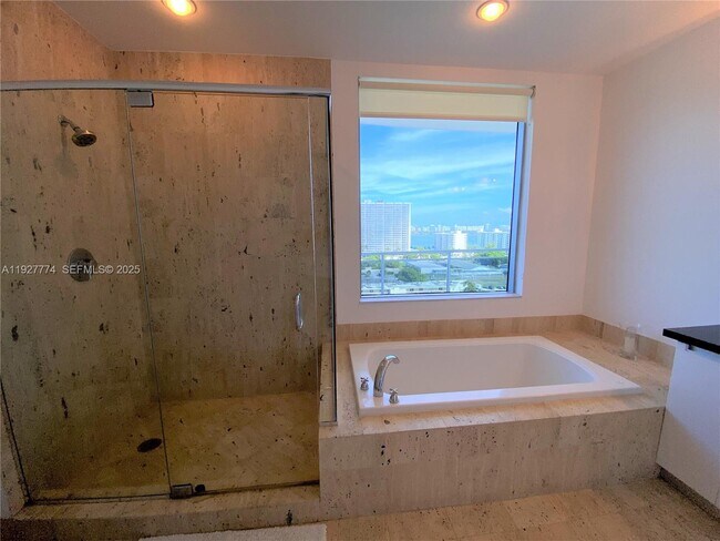 Building Photo - 7901 Hispanola Ave