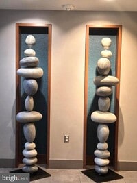 Building Photo - 145 Riverhaven Dr