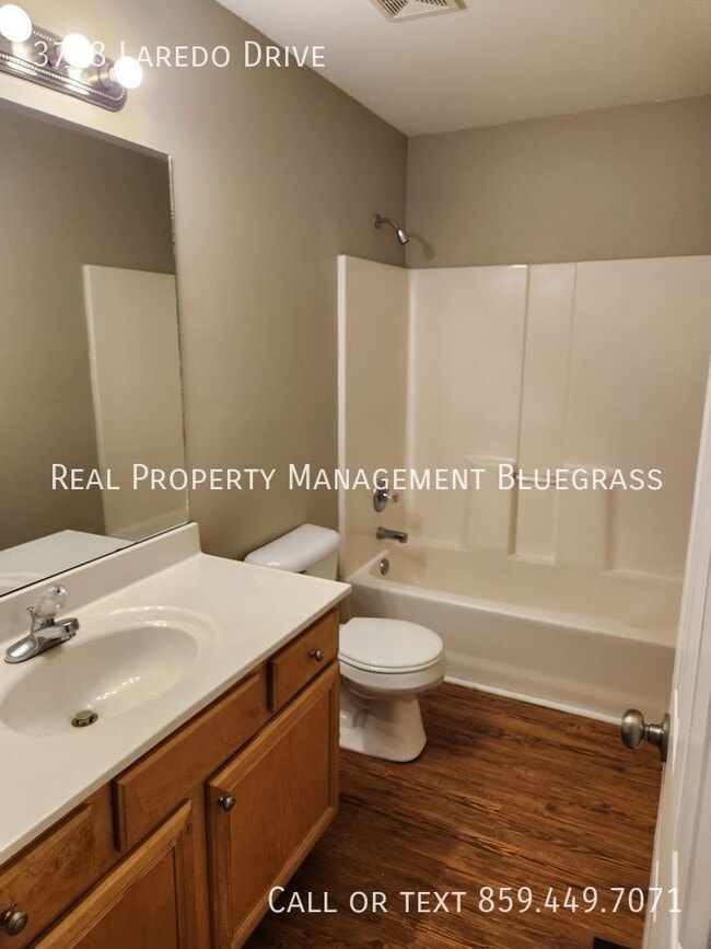 Building Photo - 3708 Laredo Dr
