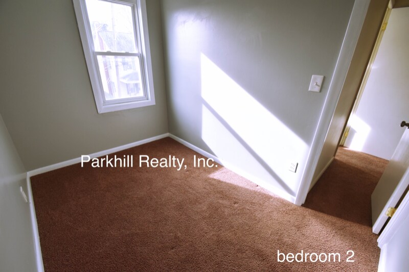 Building Photo - 508 Broad St