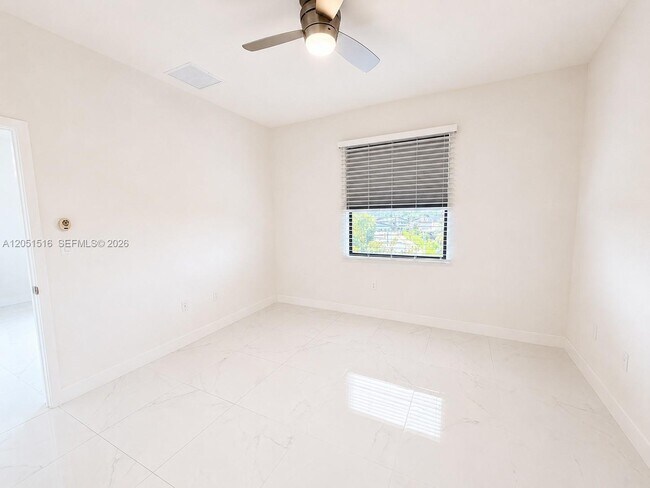 Building Photo - 7815 NW 104th Ave
