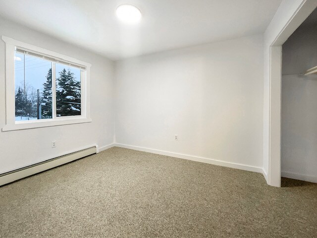 Building Photo - 1225 Karluk St