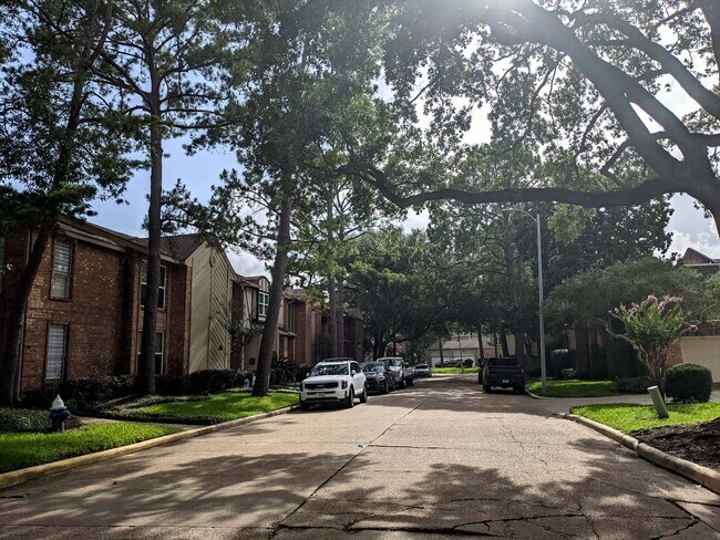 Building Photo - 15017 Kimberley Ct