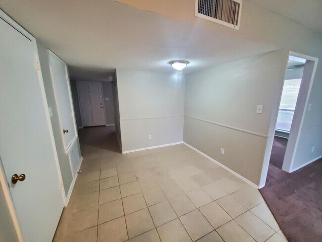 Building Photo - A must see Plano Home!
