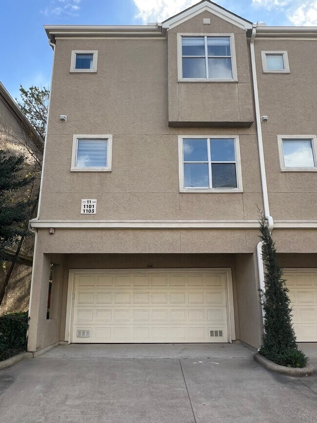 Building Photo - 12707 Boheme Dr