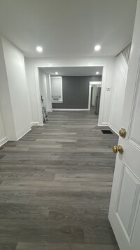 Building Photo - 635 N Highland Ave