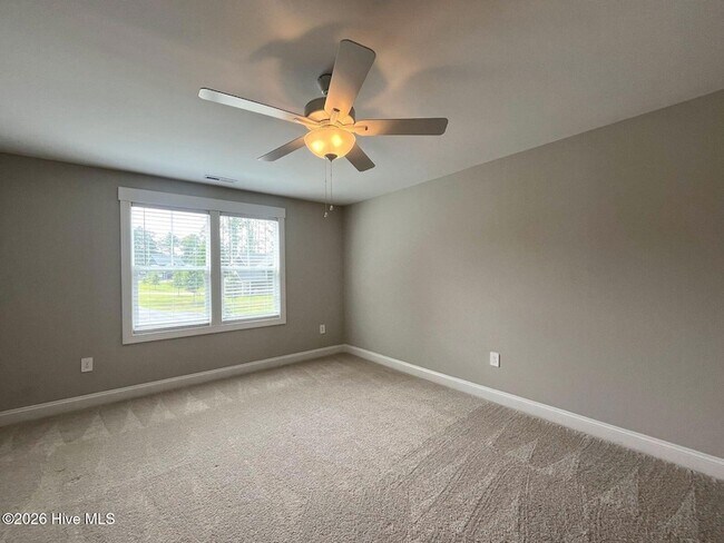 Building Photo - 404 Endicott Ct