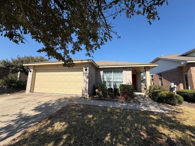 Primary Photo - 15312 Lady Elizabeth Ln