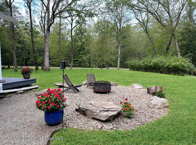 Building Photo - 64 Meher Cir