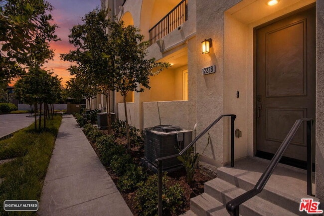 Building Photo - 12228 Veranda Dr