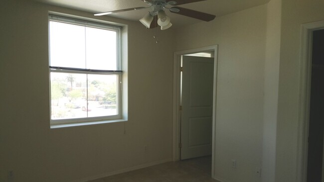 Building Photo - COMING SOON...SPACIOUS TEMPE TOWNHOME!